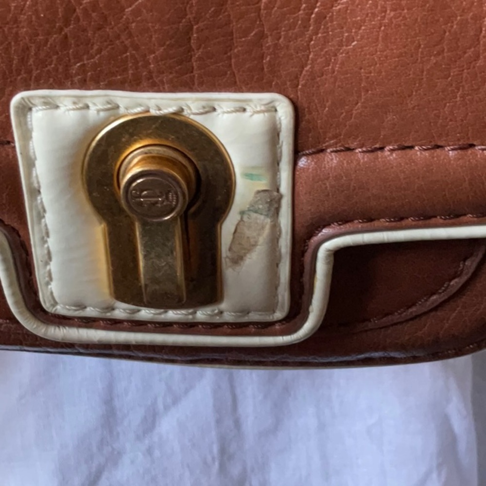 Handbag - Picture 2 of 2